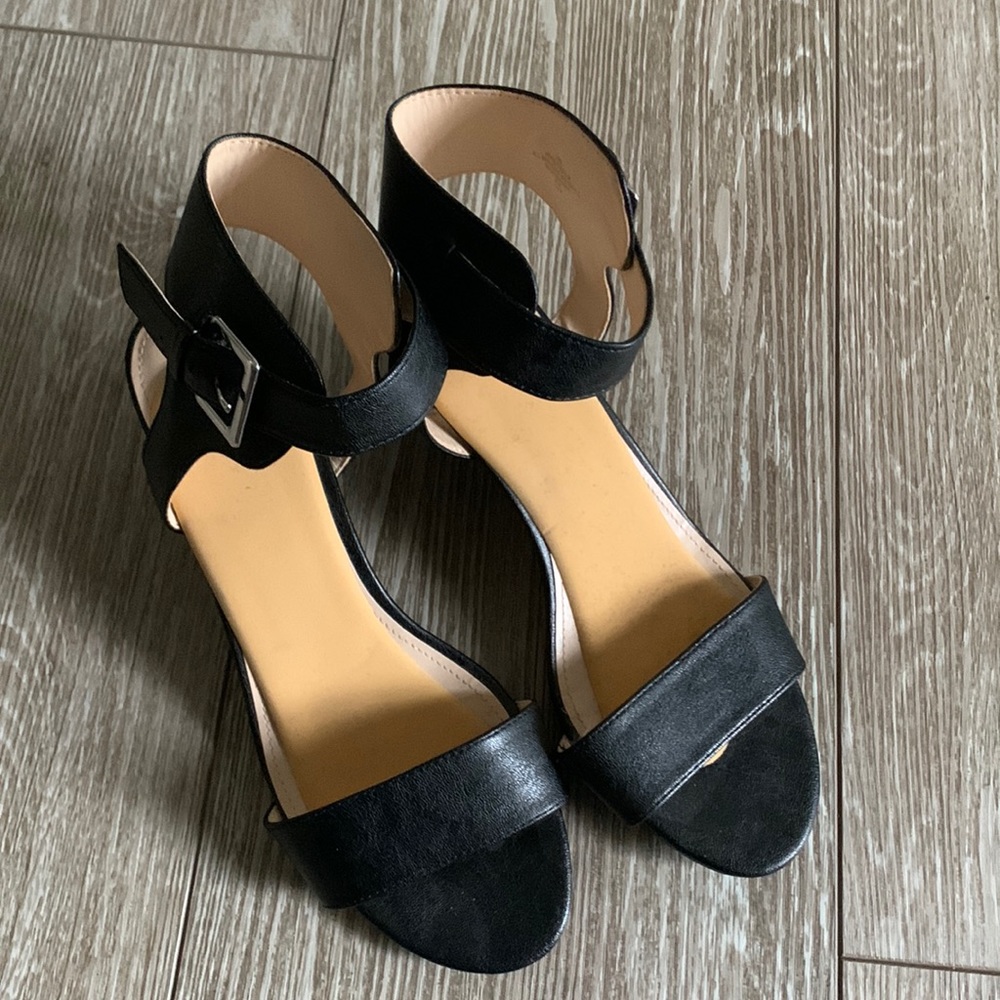 NINE WEST Black Wedge